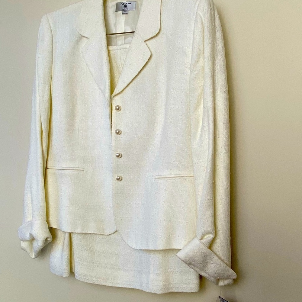 NWT Vintage White/Cream Stresa Petite Size 12 Blazer and Skirt combo